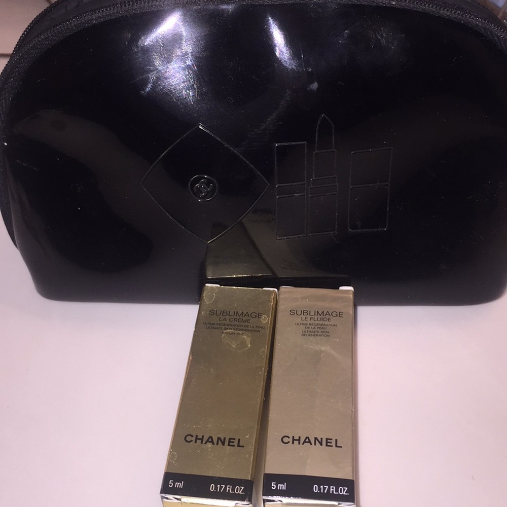 Chanel small cosmetic bag